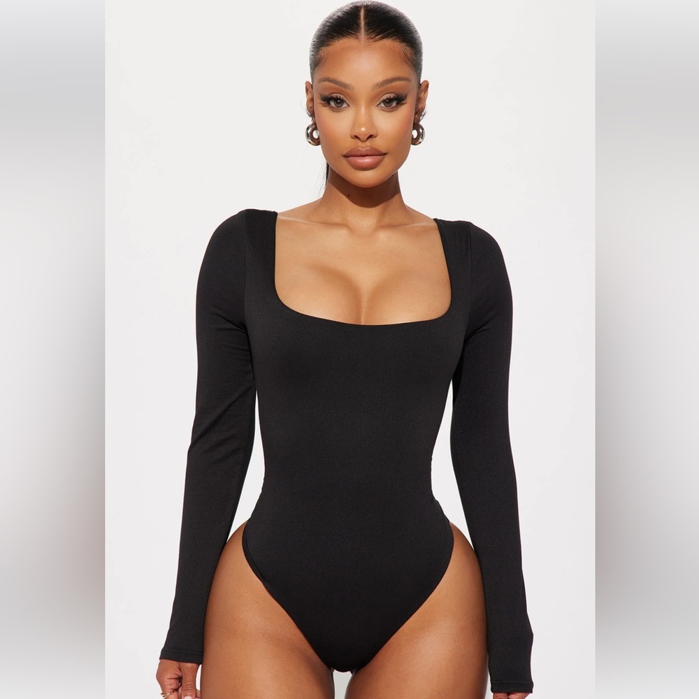 Long sleeve body suit